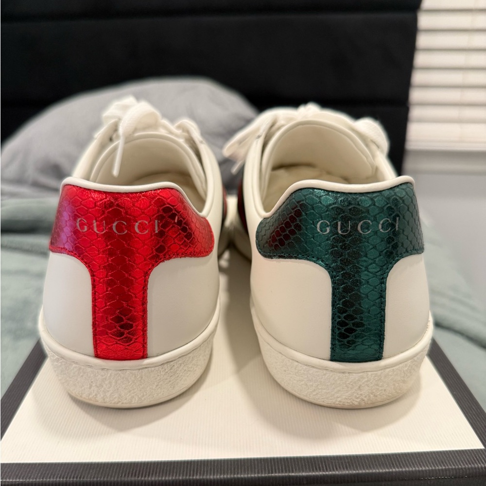 Men’s Gucci Sneakers - Picture 4 of 8